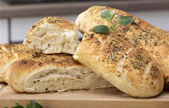 Oregano-Baguette mit Parmesan